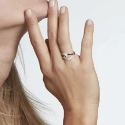 Bague Boucle D'or Or Jaune Oxyde De Zirconium