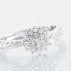 Bague Chou Or Blanc Diamant