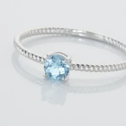Bague Or Blanc Demi Topaze