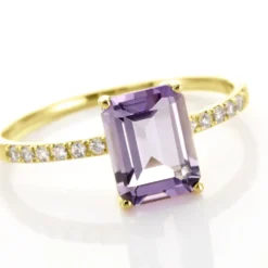 Bague Or Jaune Mone Amethyste Et Oxydes De Zirconium
