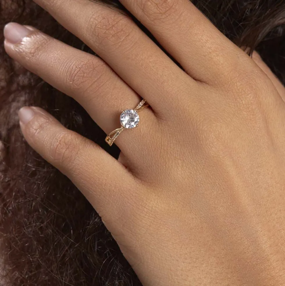 Bague Solitaire Sarah-lee Plaqué Or Jaune Oxyde De Zirconium