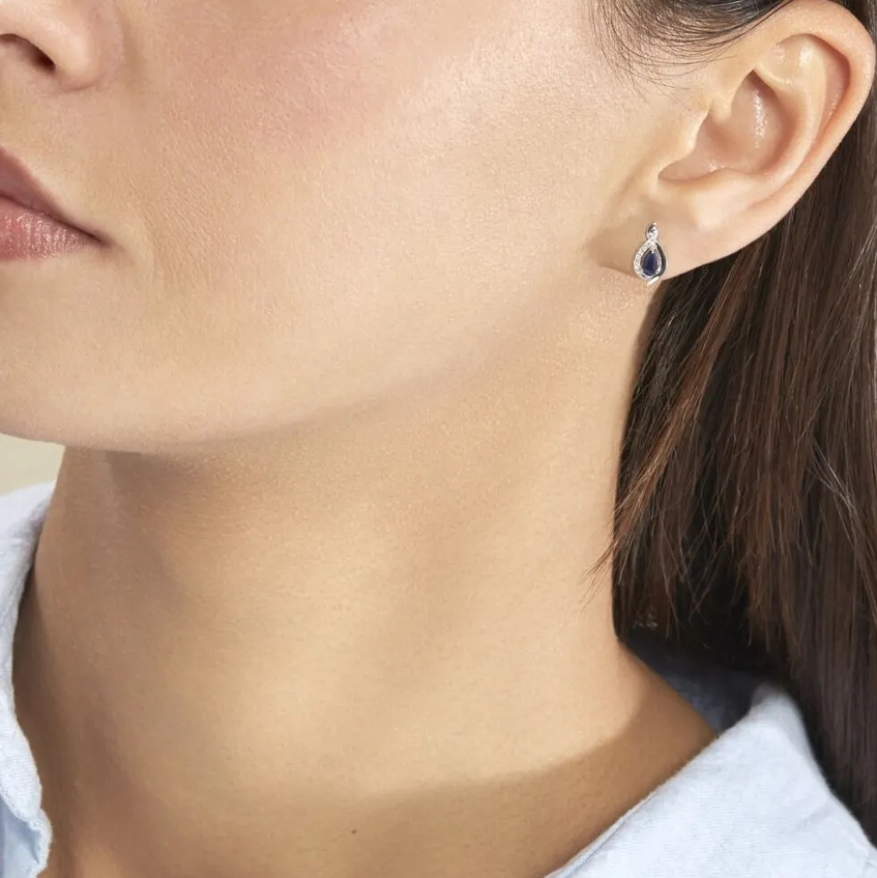 Boucles D'oreilles Puces Angelika Or Blanc Saphir Et Diamant