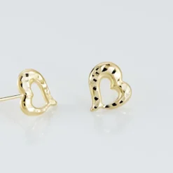 Boucles D'oreilles Puces Anne-maudae Coeurs Or Jaune