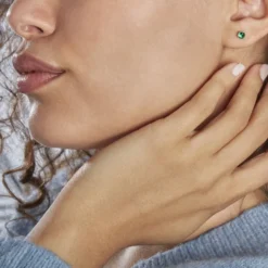 Boucles D'oreilles Puces Argent Blanc Dwight Oxydes De Zirconium