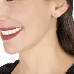 Boucles D'oreilles Puces Victoria Or Jaune Diamant