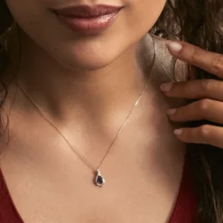 Collier Or Jaune Angelika Saphir