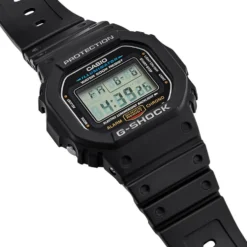 Montre Casio G-shock Black & White Gris