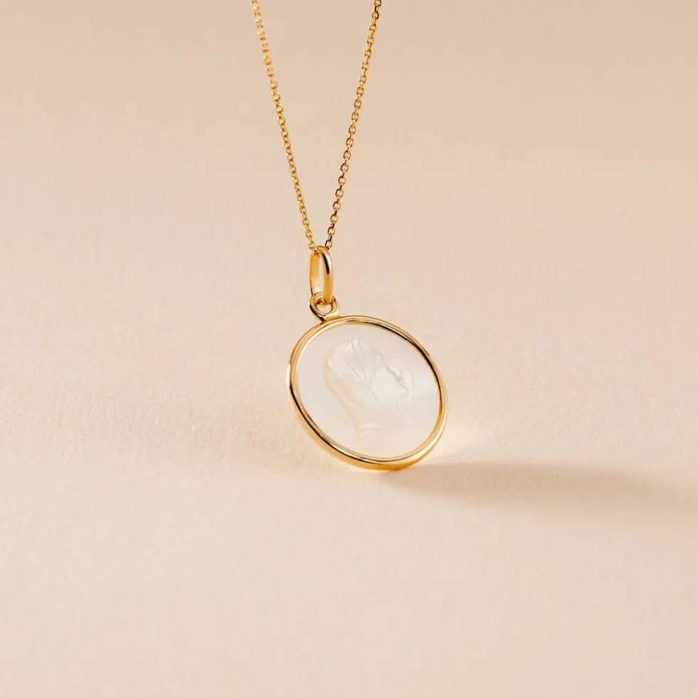 Pendentif Marie Or Jaune Nacre